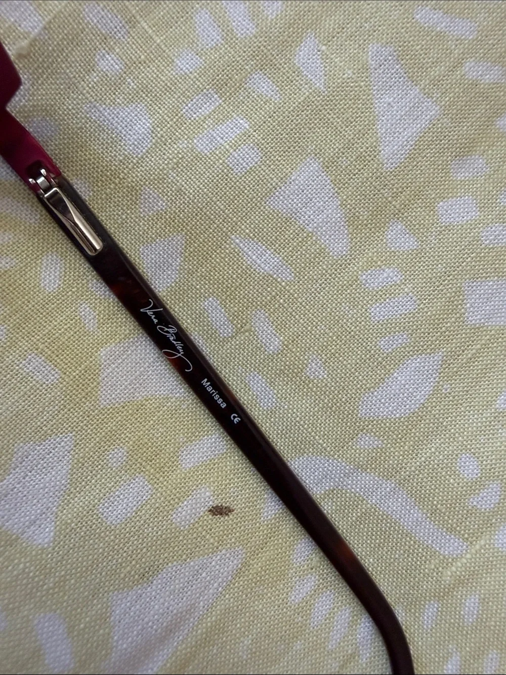 Vera Bradley Glasses in Burgundy with Paisley